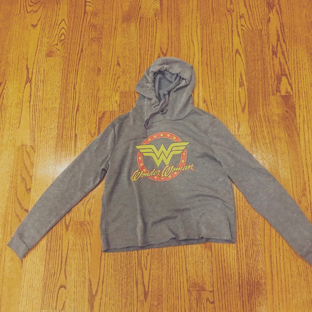 Cropped Wonder Woman Hoodie